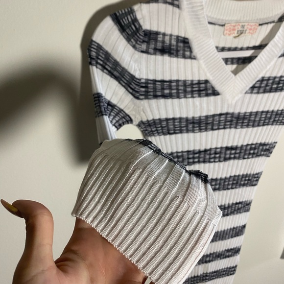 Striped Sweater - Picture 5 of 5